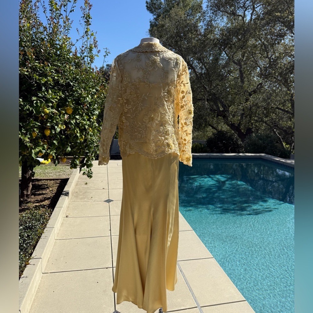 Lucy De Castenou custom 3-pc skirt, cami and hand-embellished jacket - size XL - Picture 5 of 12